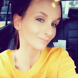 Meet your Posher, Libby